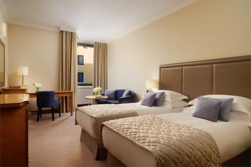 Deluxe with separate beds